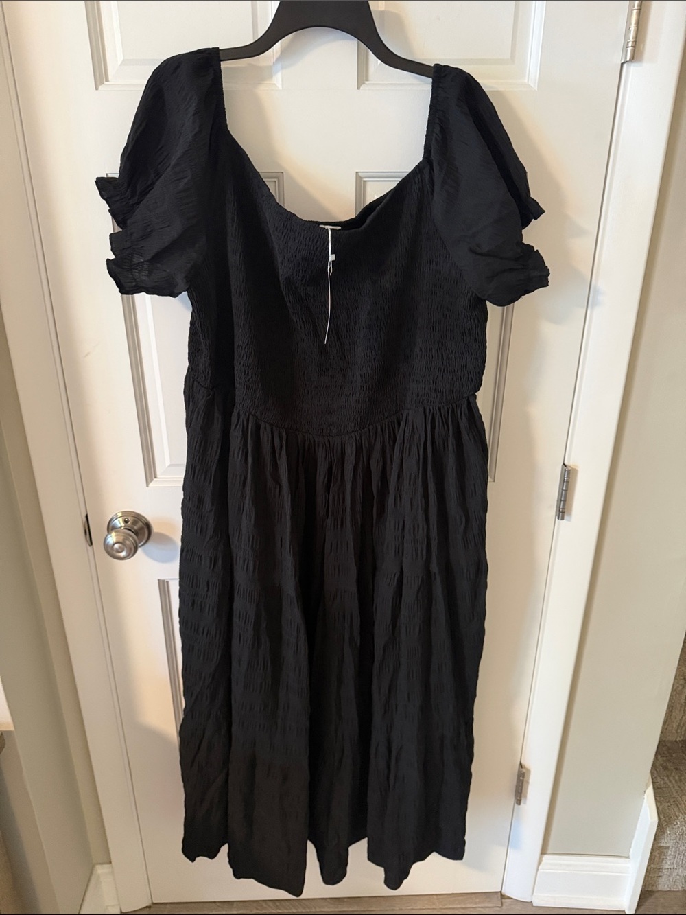 Pinup Fashion Women's Black Puff Sleeve Smocked Midi Dress Size 24W